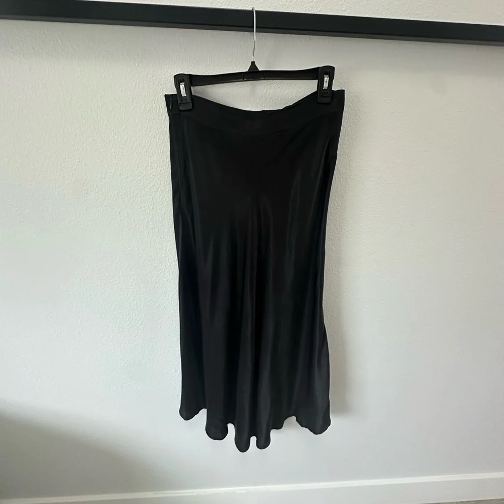DO+BE Black Midi A-Line Skirt for Cocktail